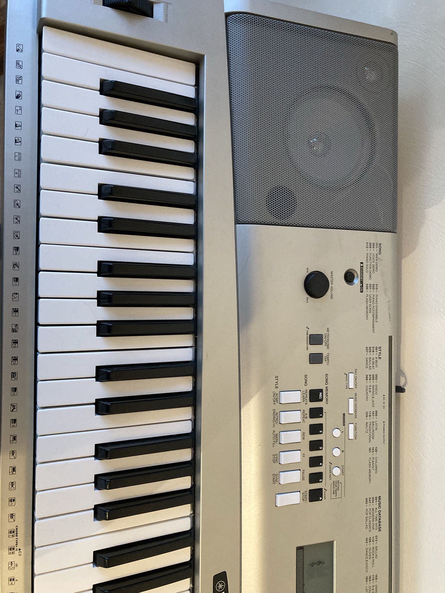 Yamaha Portable Keyboard