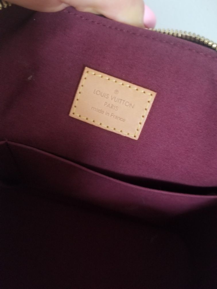 Louis Vuitton GM handbag