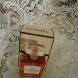 Chanel N. 5 Perfume 7.5 Ml Splash Made In France Woman Vintage $ 75 Thumbnail
