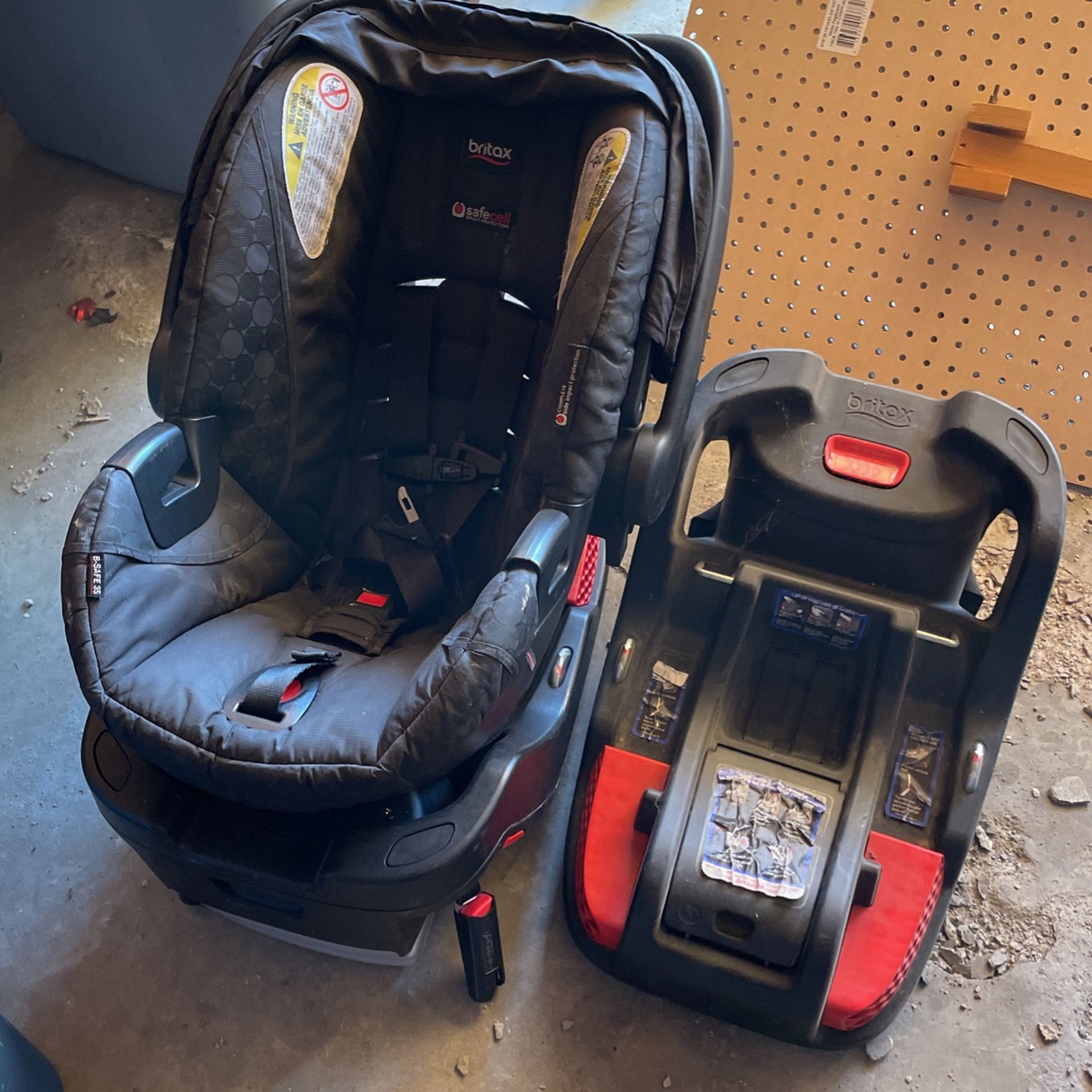 Britax Car Seat With two bases