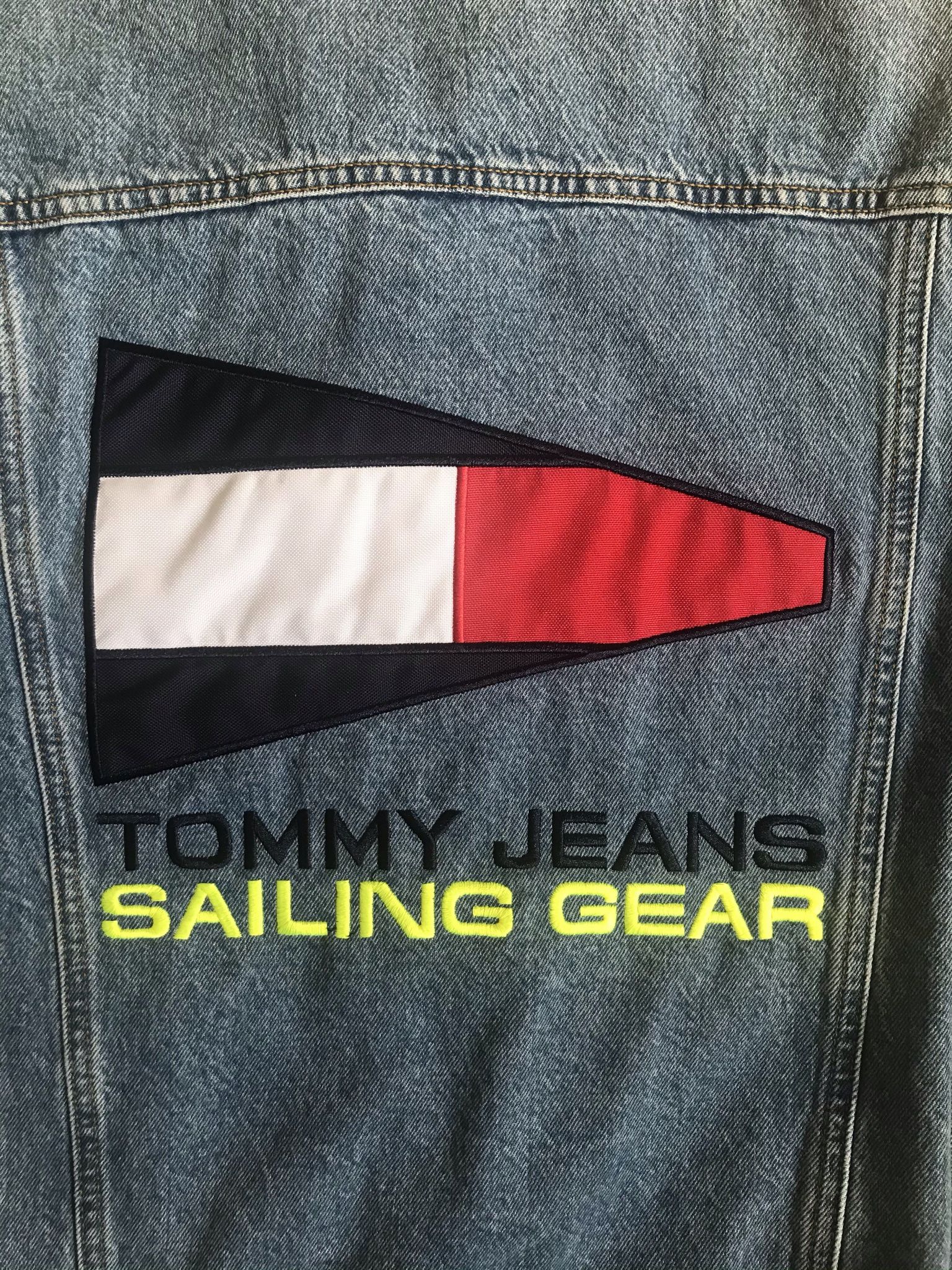 Tommy Hilfiger 90s Logo Denim Jacket
