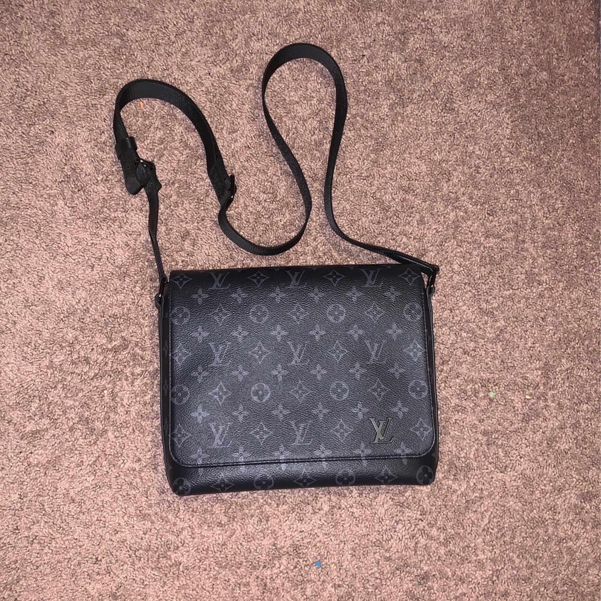 LV Men’s Bag