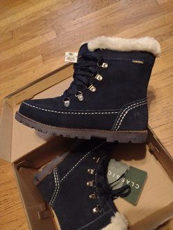Brand new Lamo  Snow Boots  Size 6 Thumbnail