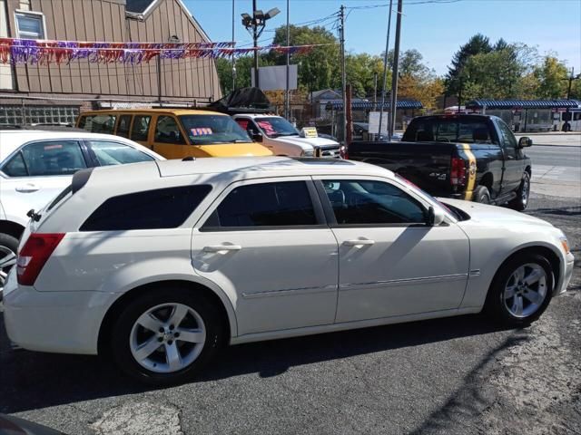 2005 Dodge Magnum