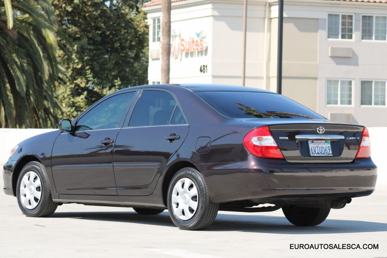 2004 Toyota Camry