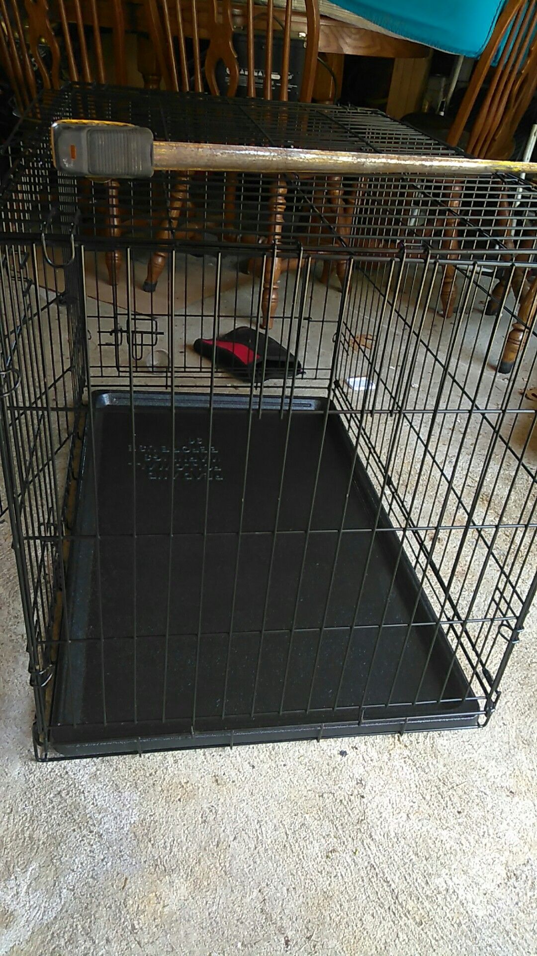 Dog crate
