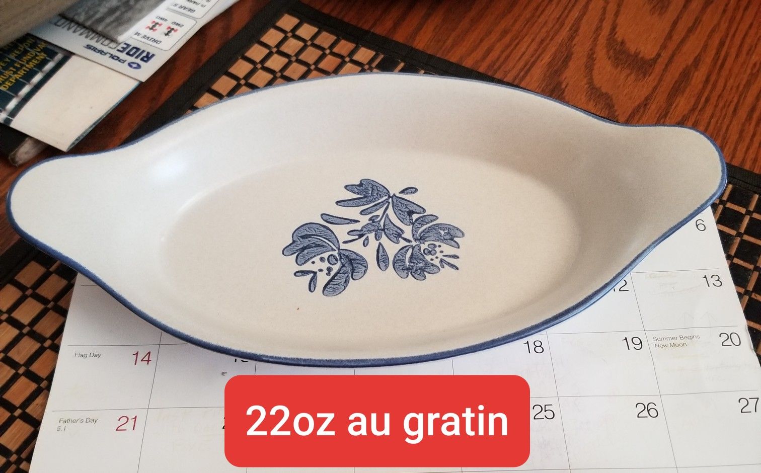 China Brand: Pfaltzgraff - Pattern: Yorktowne