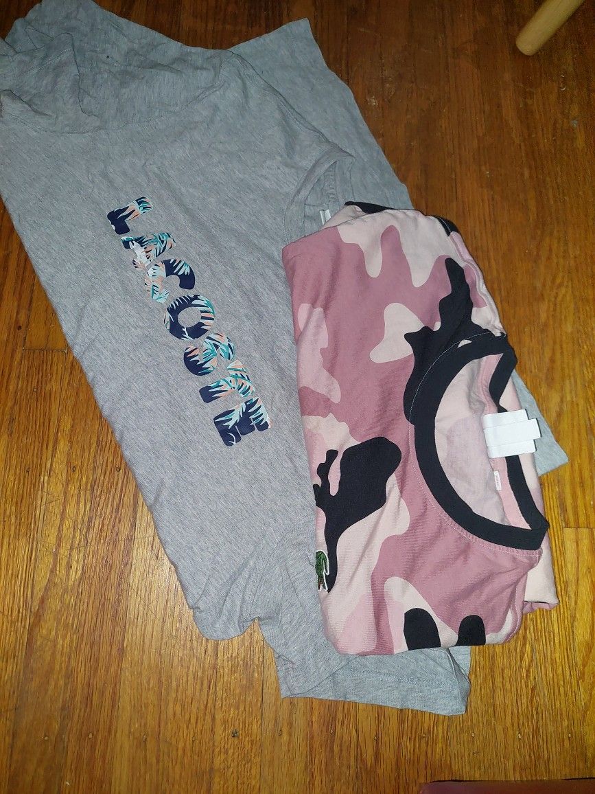 2 Lacoste T-shirts CAMO And Gray