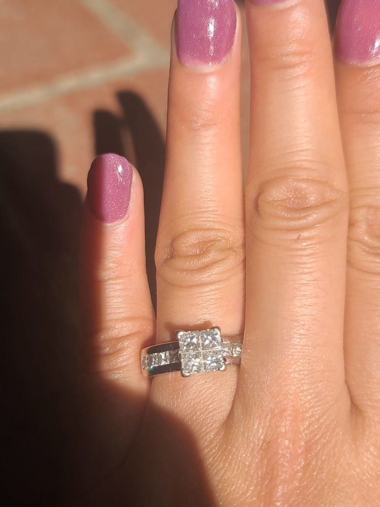 1.5 carat diamond engagement ring with 14k white gold