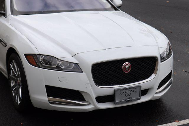2019 Jaguar XF