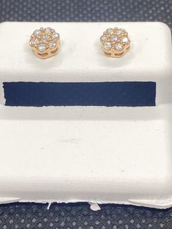 14KT GOLD AND DIAMOND EARRINGS OF 0.25 CTW AVAILABLE ON SPECIAL SALE  Thumbnail
