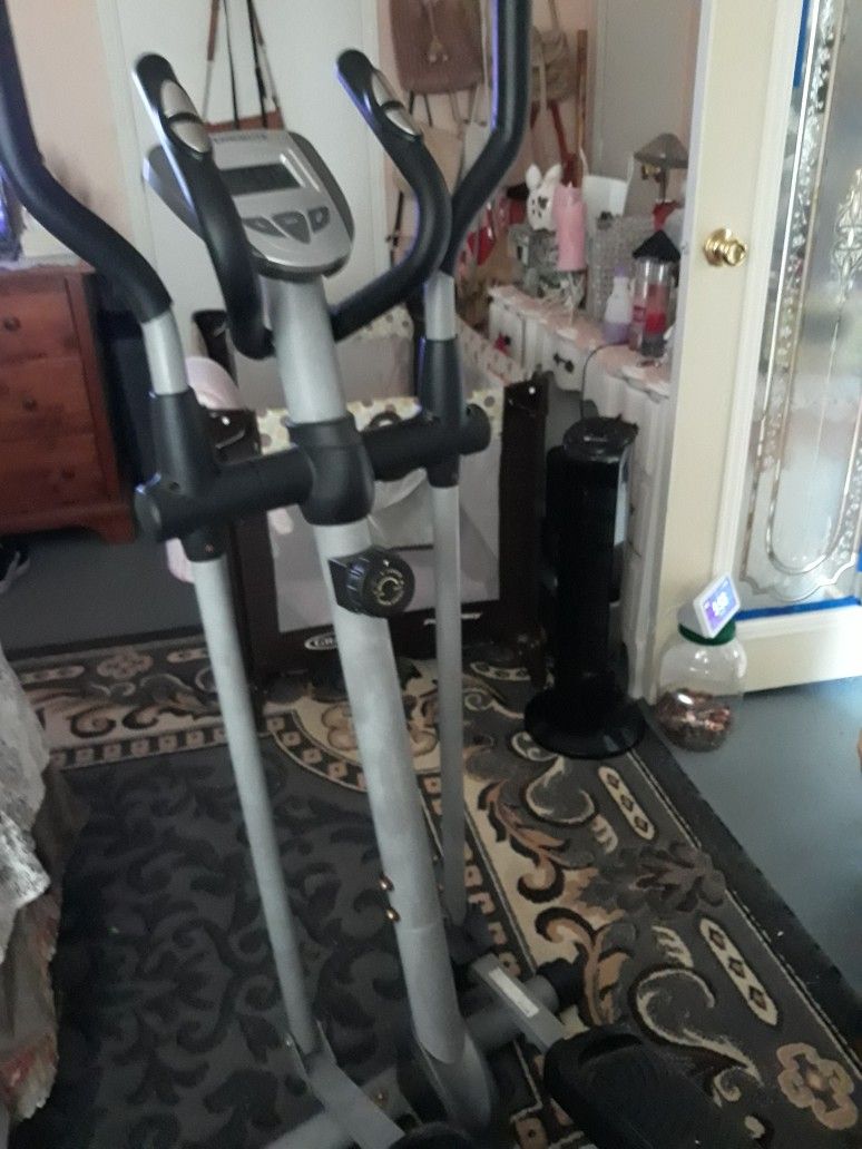 Elliptical Exercise Machine