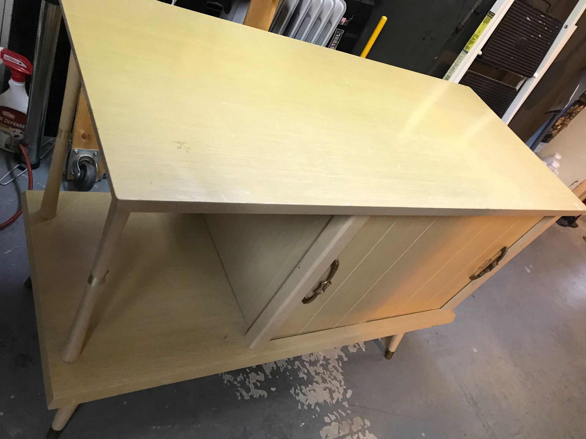 Formica top table