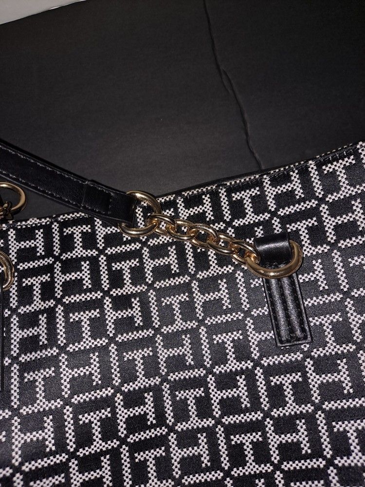 Tommy Hilfiger Handbag