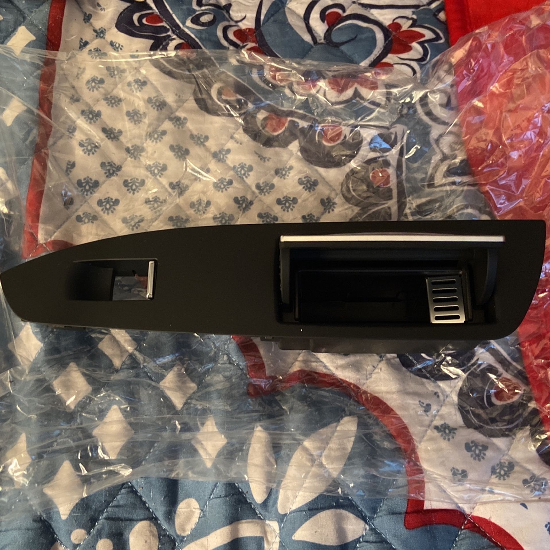 BMW Ashtray Finisher Right (Black) - Genuine BMW