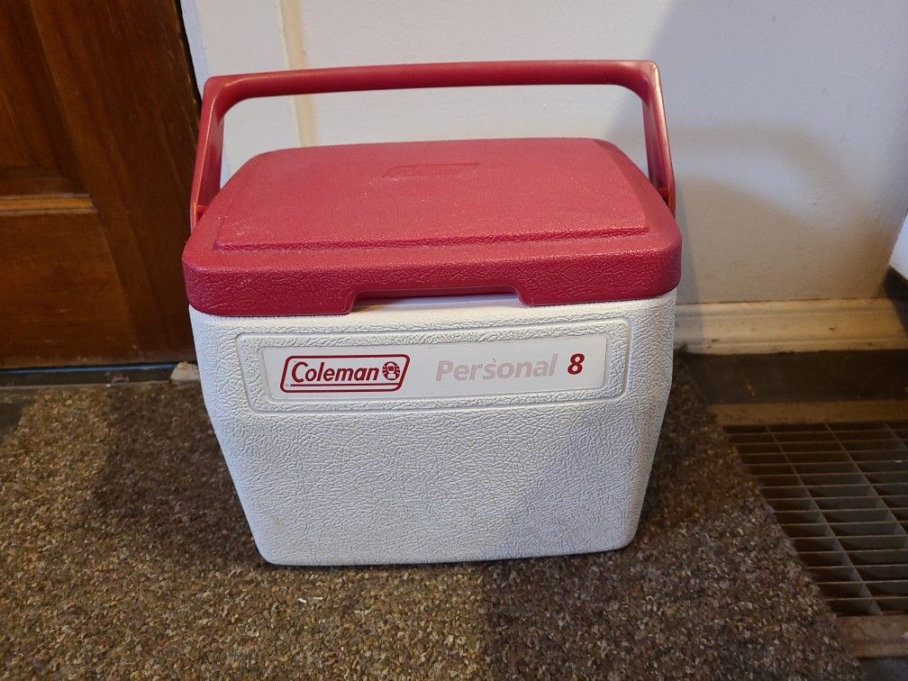 Vintage Coleman Personal 8 Cooler