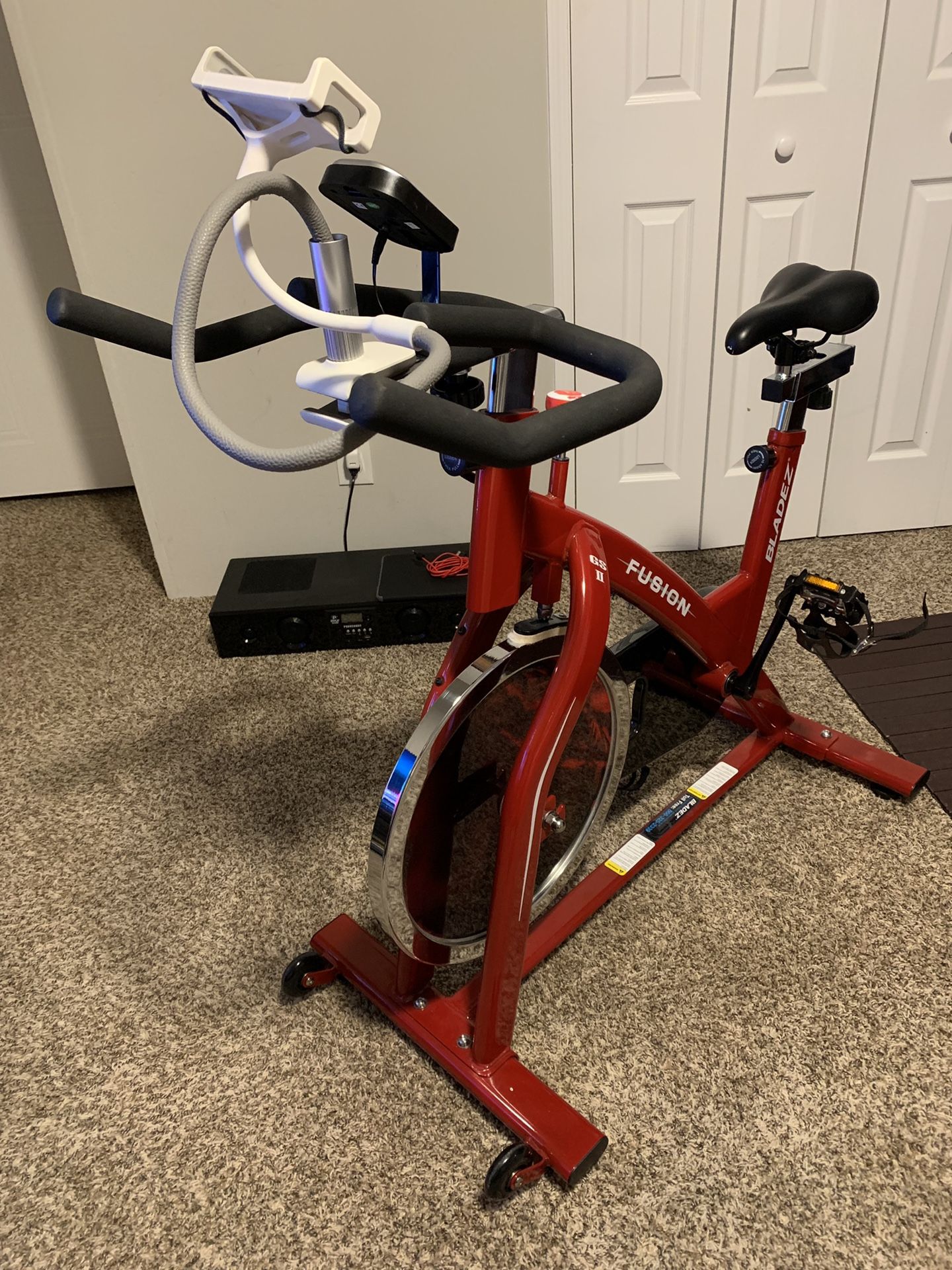 Bladez Fusion GS II Exercise Cardio Cycling Bike for Sale in Middleburg