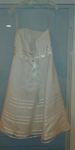 David's Bridal -Galina Wedding Dress Thumbnail