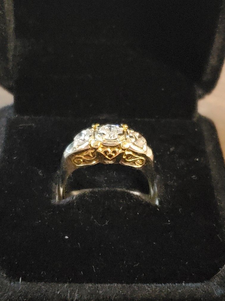 Vintage Two-toned Diamond Wedding Ring