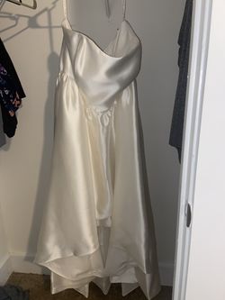 Wedding Dress Size 20 & Cape Thumbnail