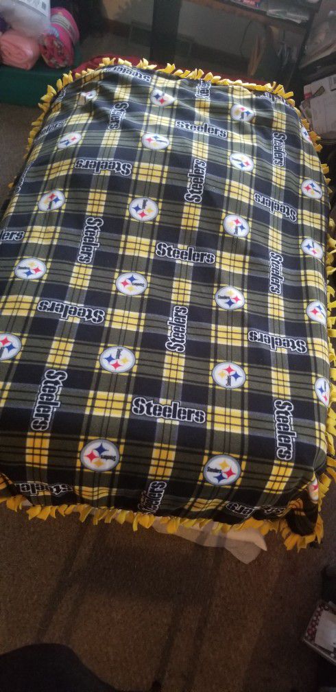 Steelers Tie Blanket 