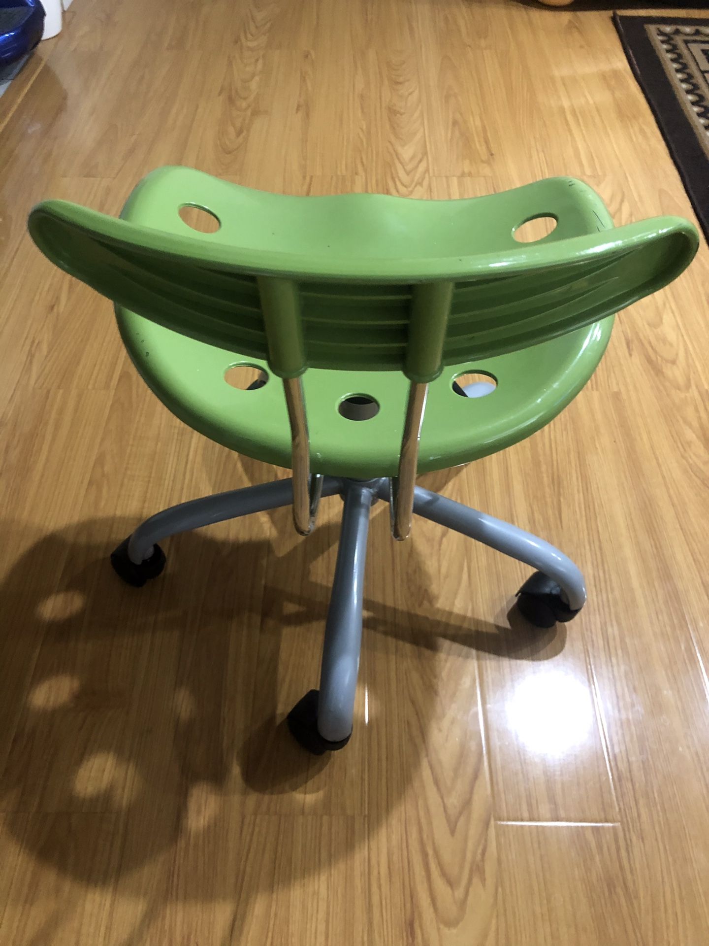 Swivel Tractor Chair