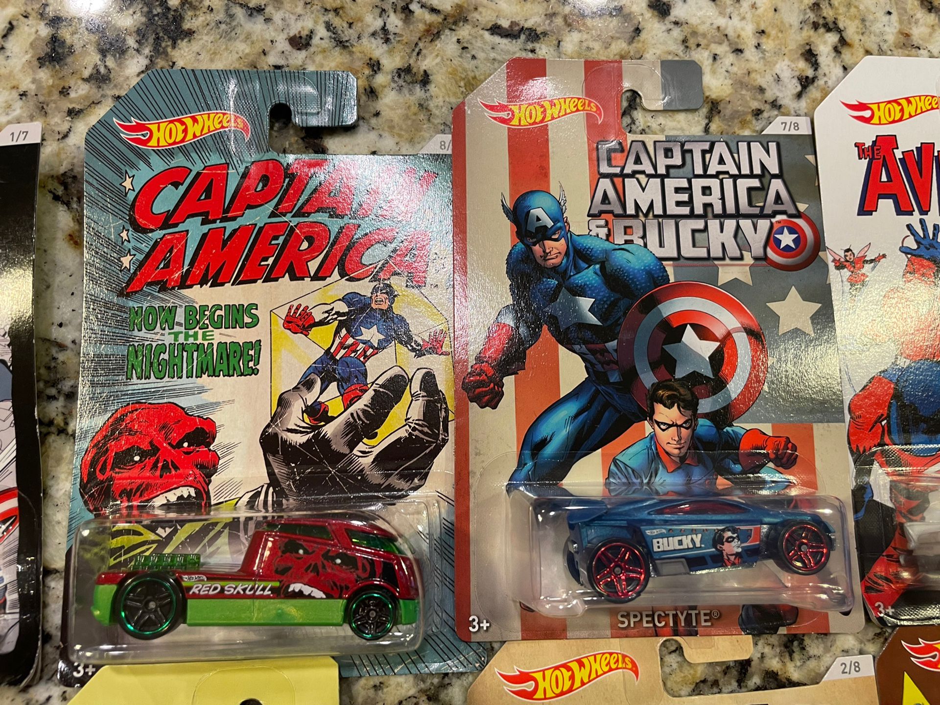 2015 Hot Wheels Captain America Complete Set of 8 With 3 0f The 7 2017 Wal-Mart Exclusive Avengers Set