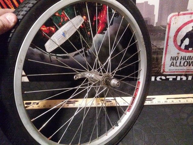 Replacement Rim Set Up For Trailer