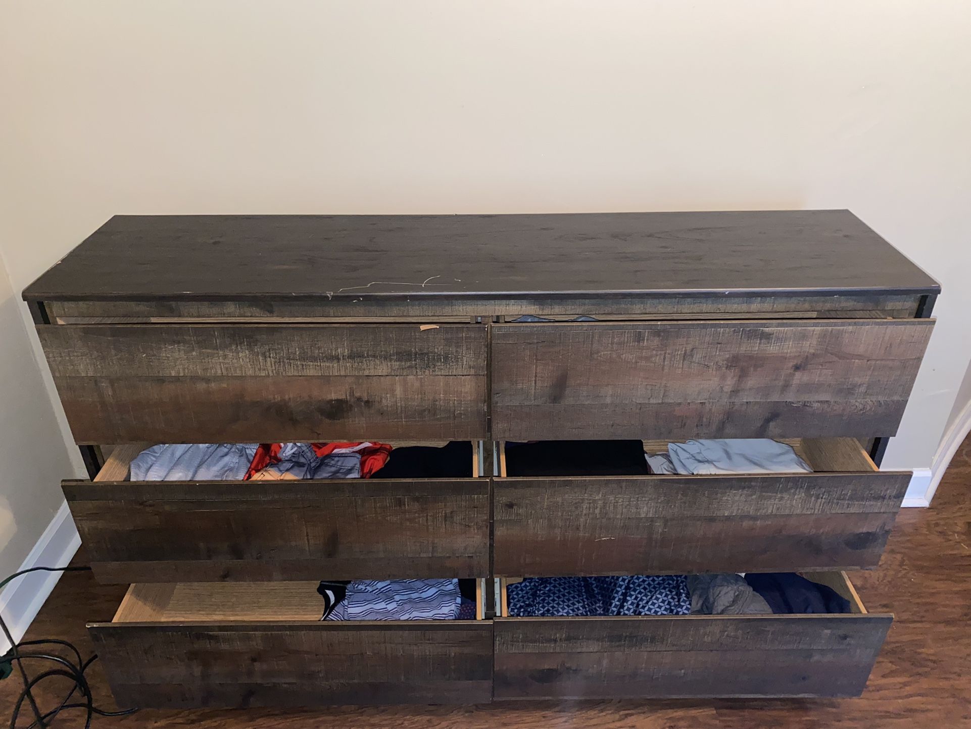 Dellbeck Chest Dresser And Mirror Set For Sale