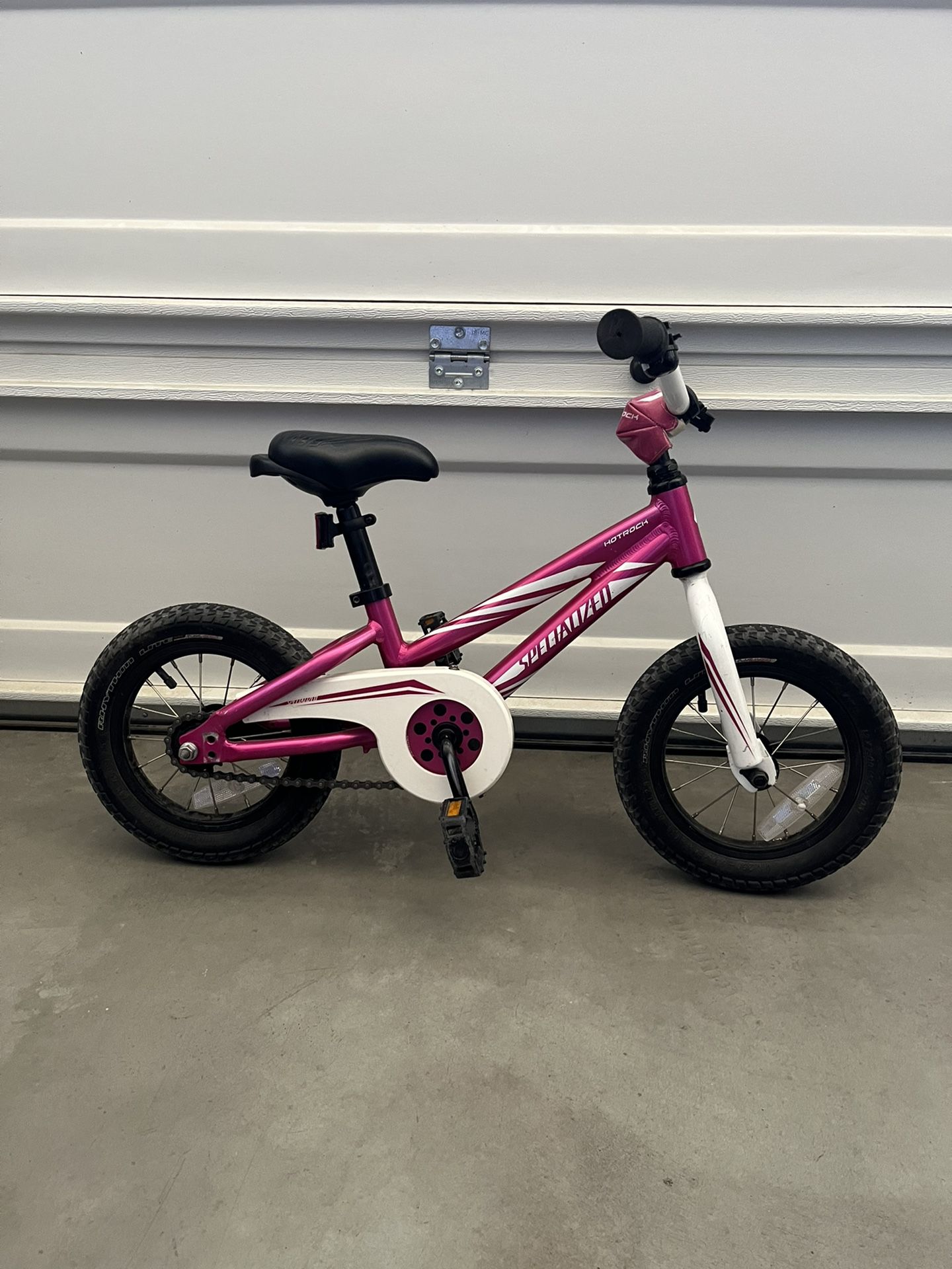 Specialized 12” Pink Bicycle (training wheels included)