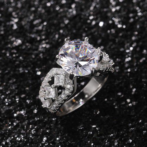 Beautiful Hollow Luxury CZ Silver Wedding/Promise Ring for Women, K787
 
  