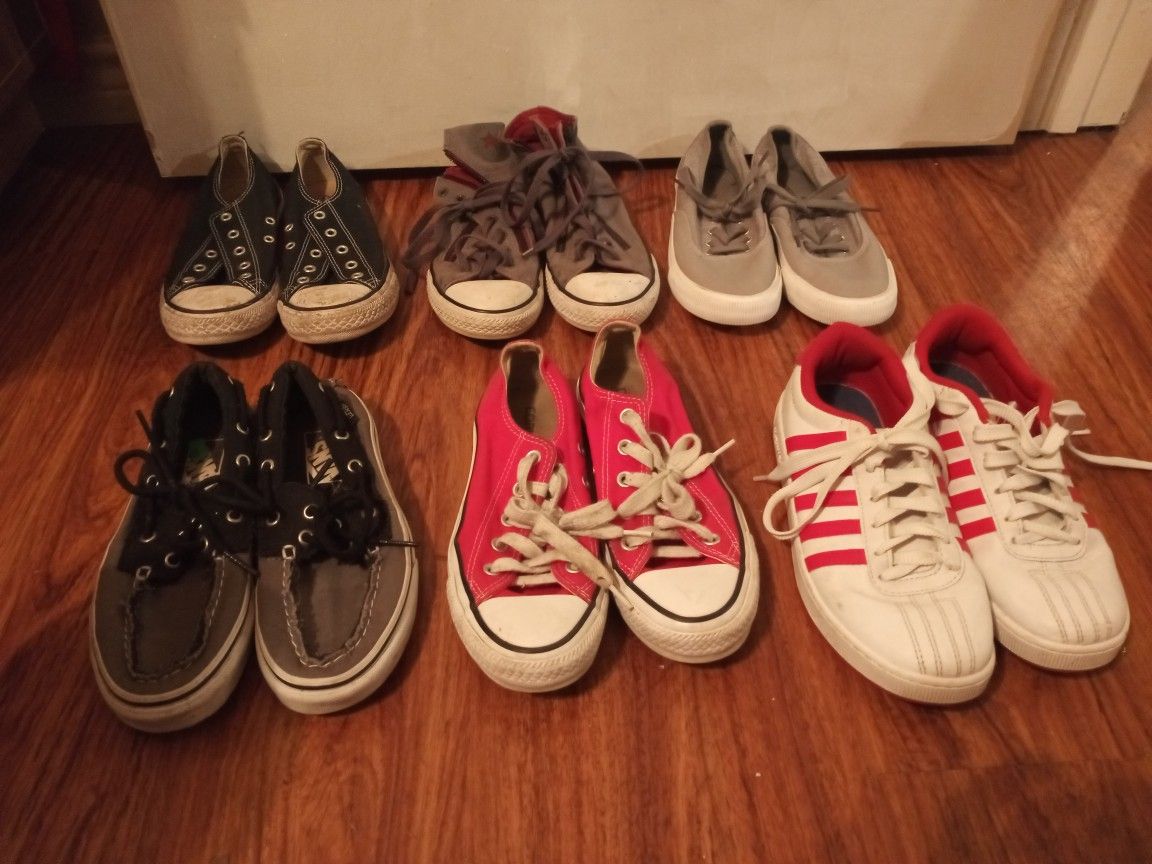 Converse, Vans, K-Swiss, Magellan. Back Row Size. 3 Front Row Size 4