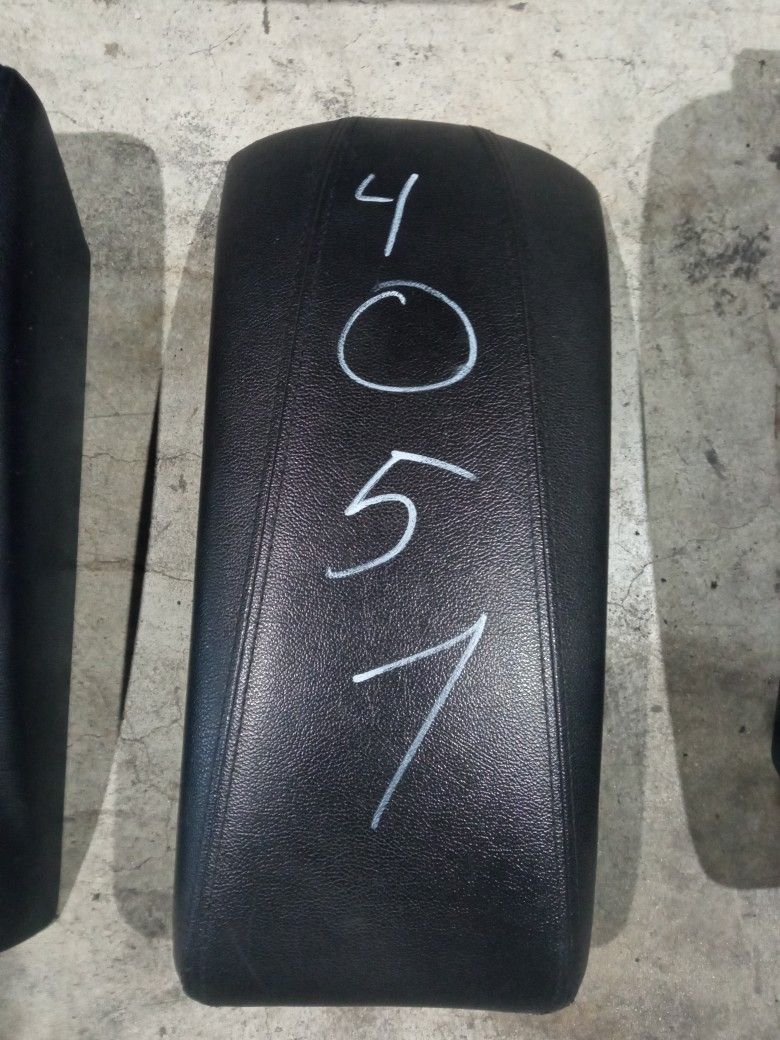 Armrest For 2011 Hyundai Sonata Stock 64051