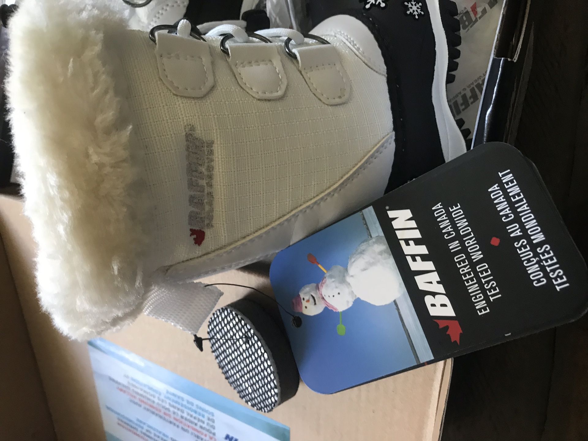 Toddler Size 5 Baffin Emma Snow Boots - Brand New in Box