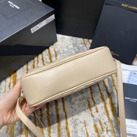 YSL Camera beige with gold hardware Bag 520534 23x16x6cm