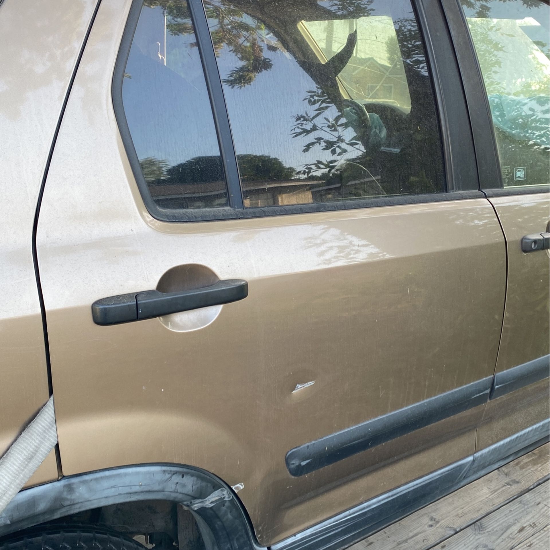 Honda CR-V Door Right Side Rear (part)