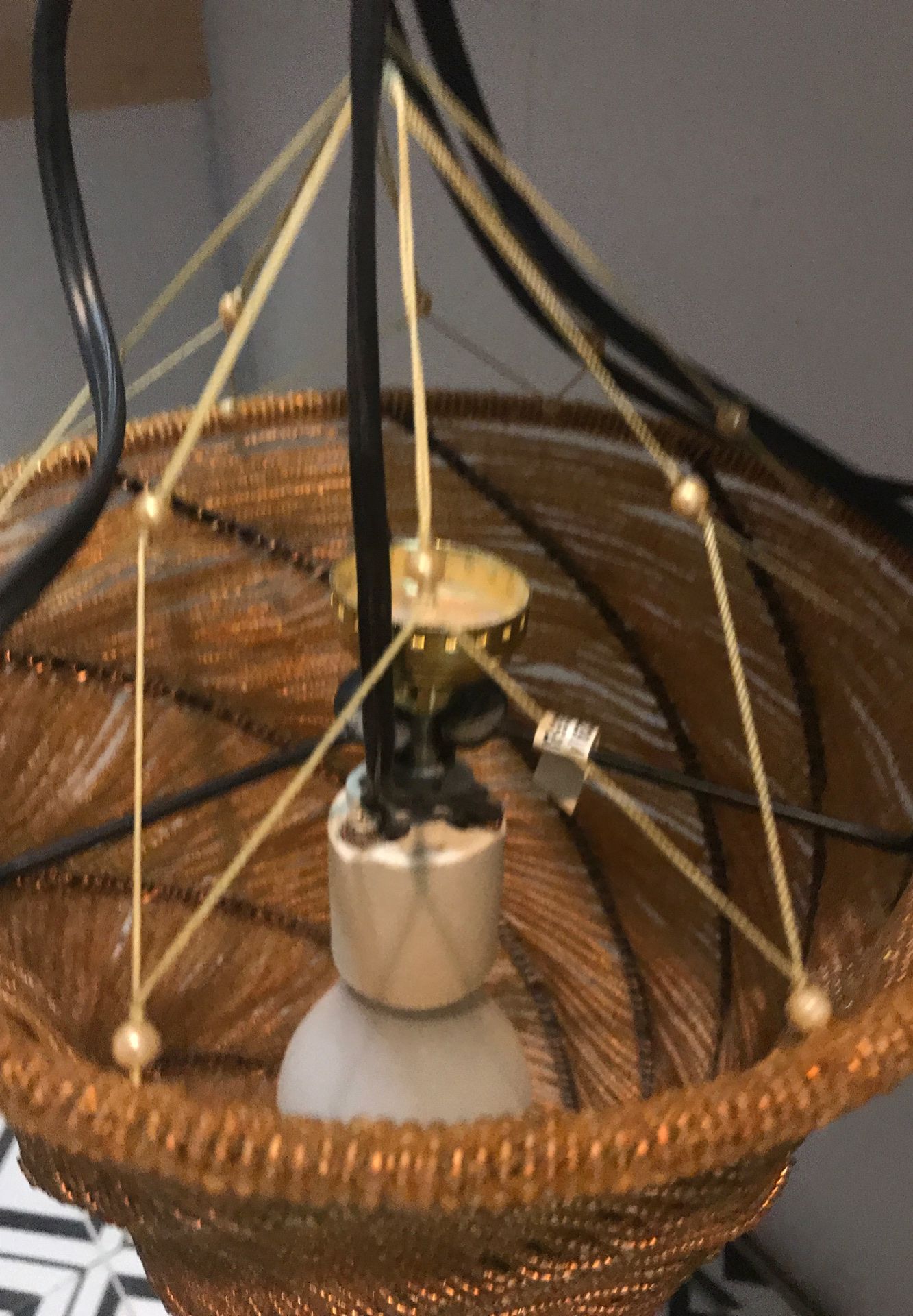 Hanging beaded lamp