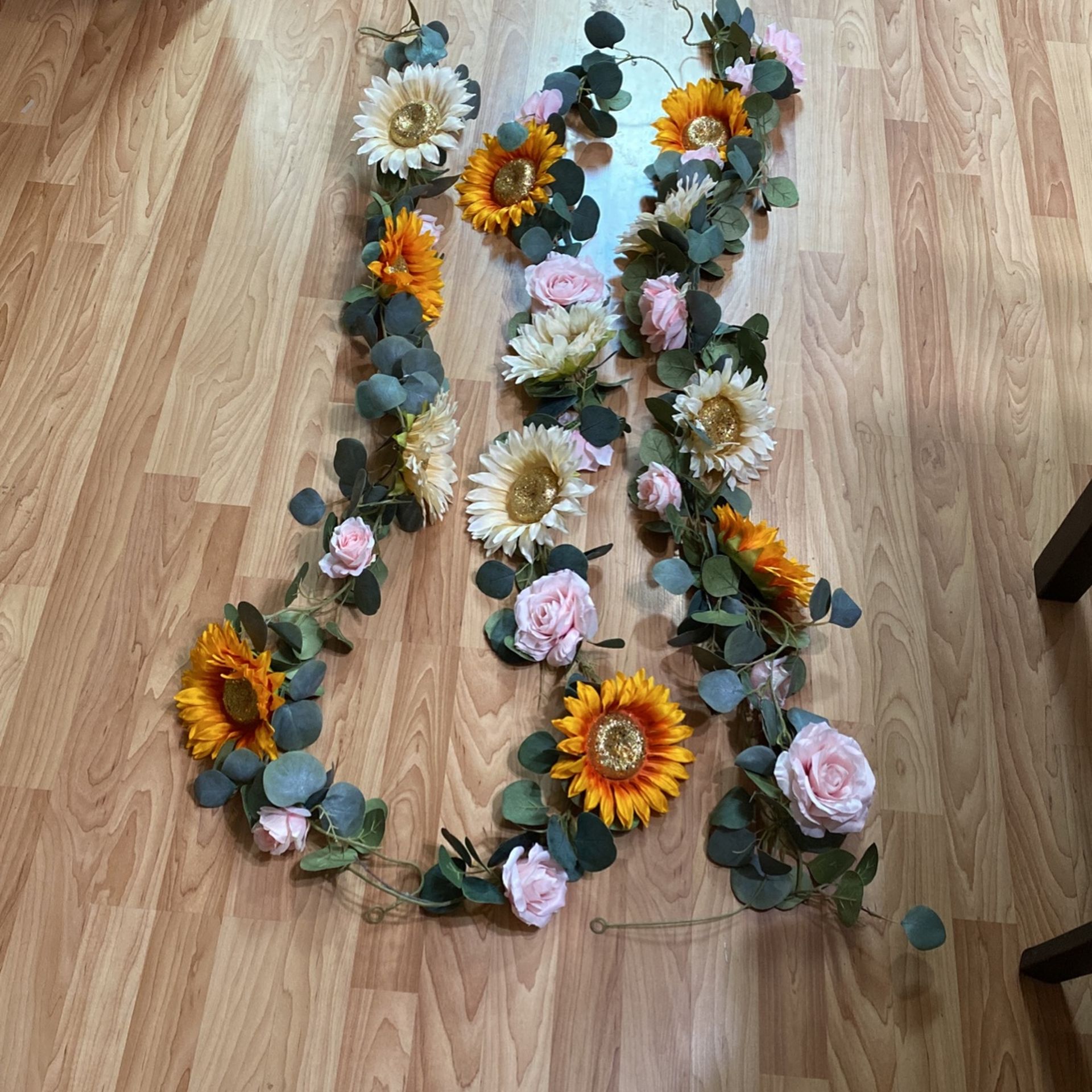 3 Flower Garlands