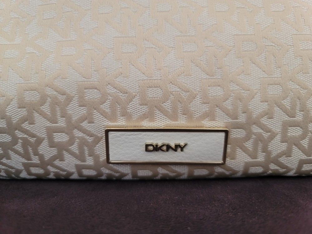 Brand New Authentic DKNY Purse Retail Price $245