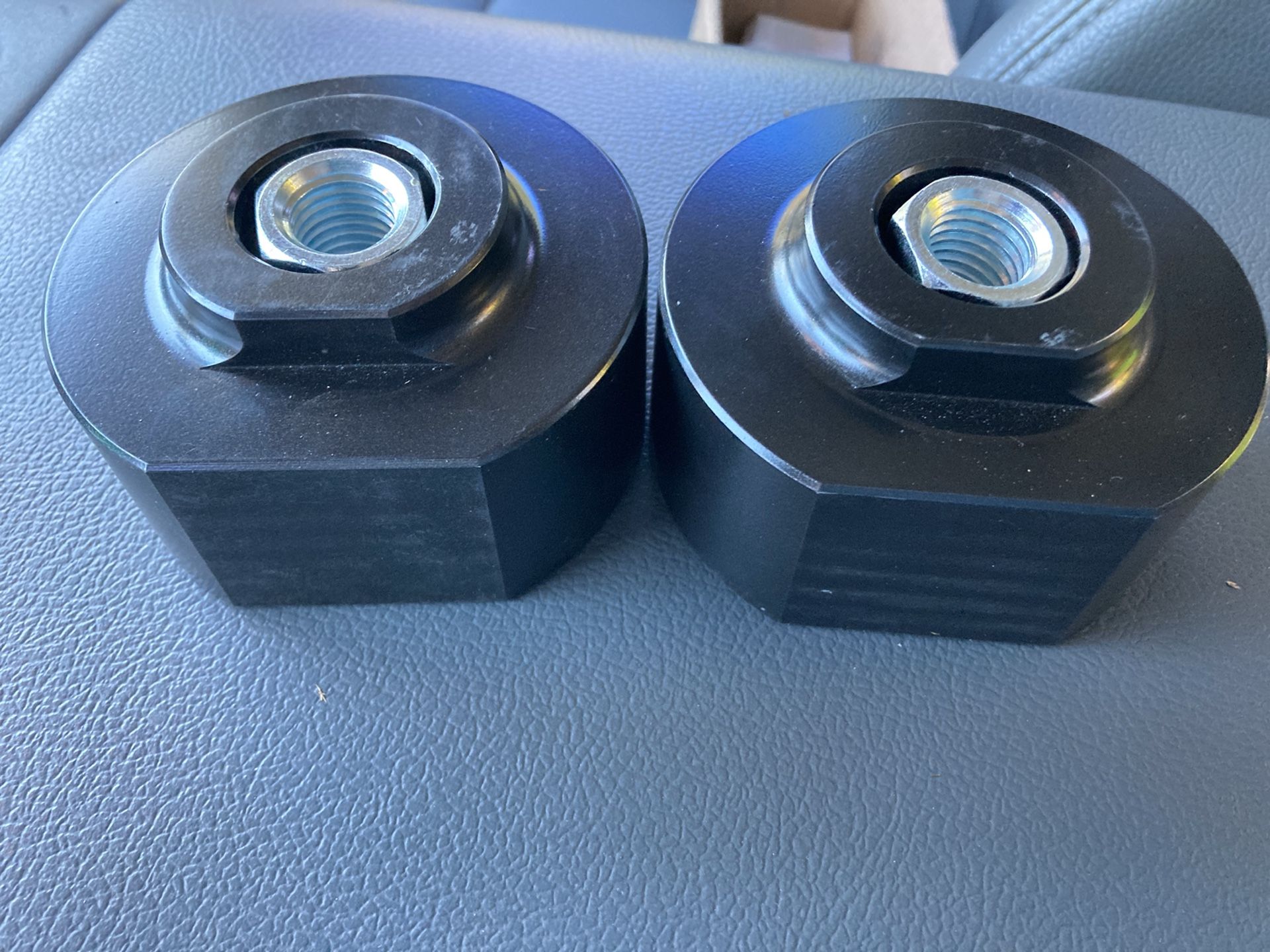 2” Front Leveling Blocks For A 99+ f-250