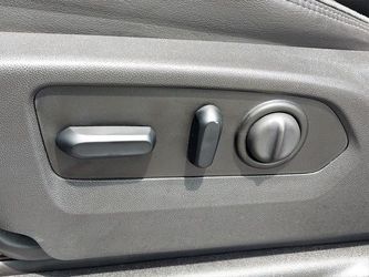 2019 Chevrolet Silverado 1500 Thumbnail