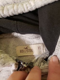 Hollister Jrs/Womens Sweatshirts Thumbnail