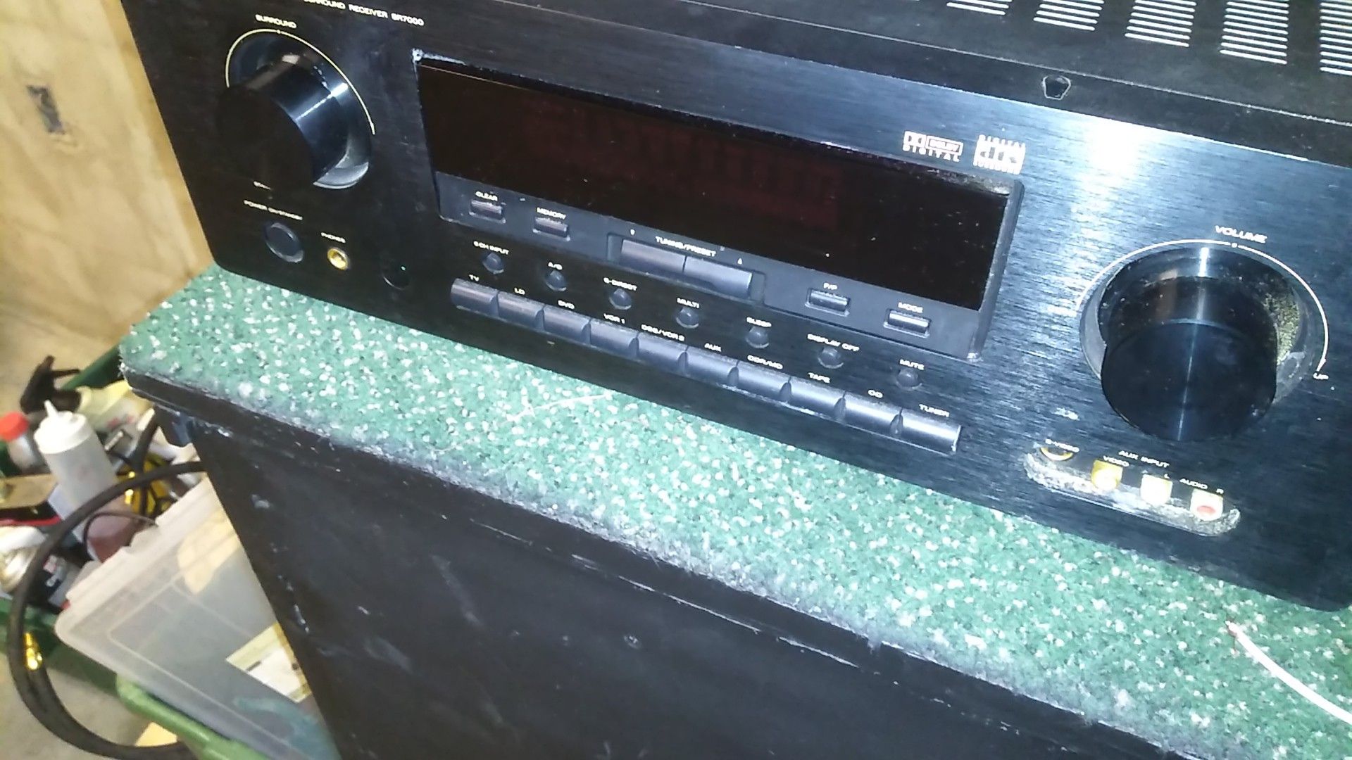 Marantz SR7000 receiver