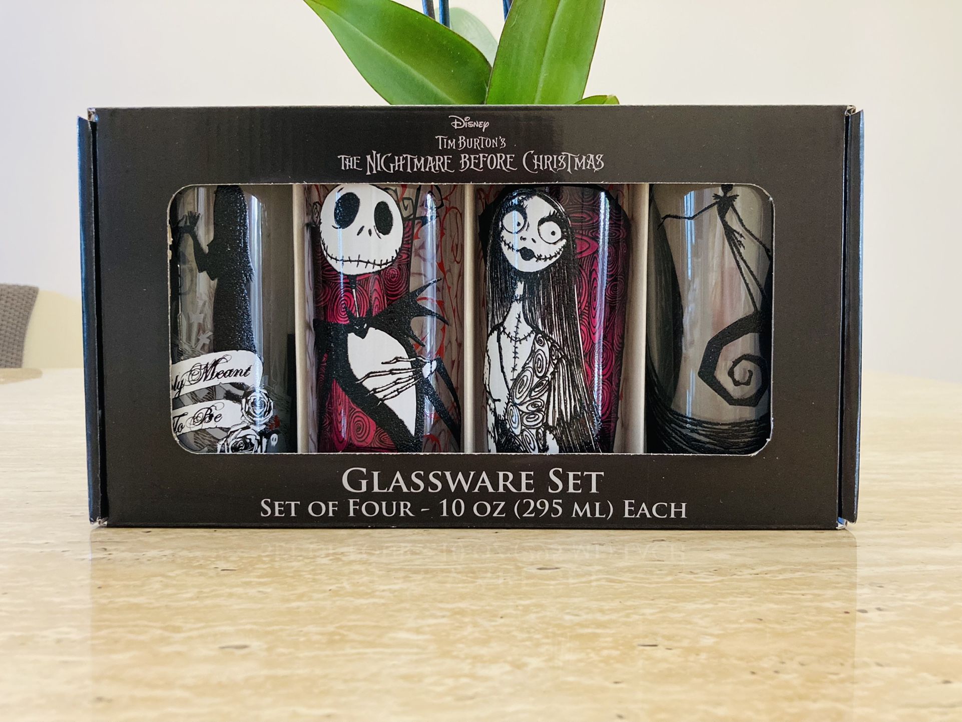 Disney The Nightmare Before Christmas Set of Four 10 oz glasses πππ