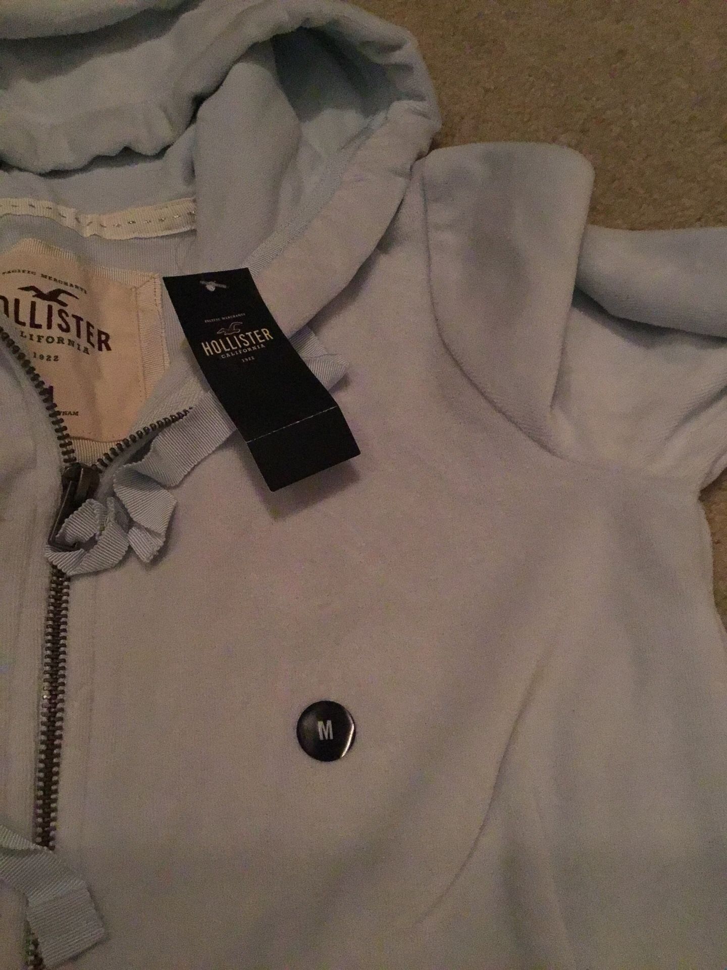 Hollister zipped hoodie