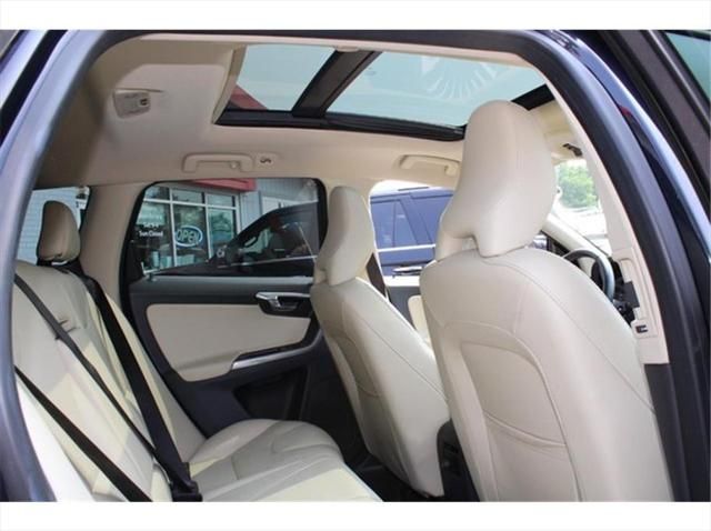 2016 Volvo XC60