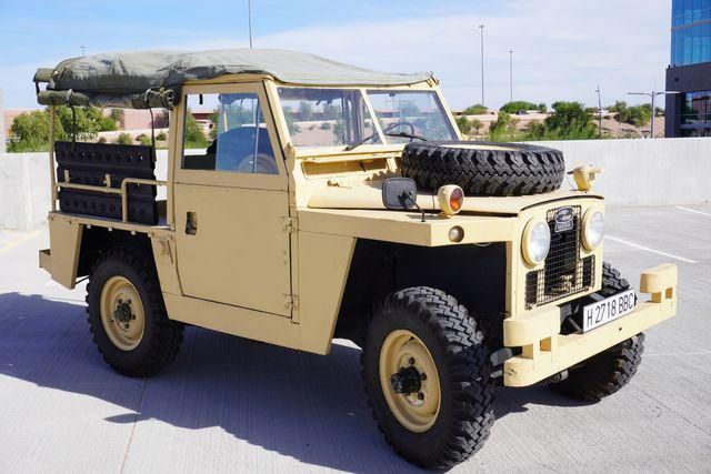 1972 Land Rover Santana 2A-88
