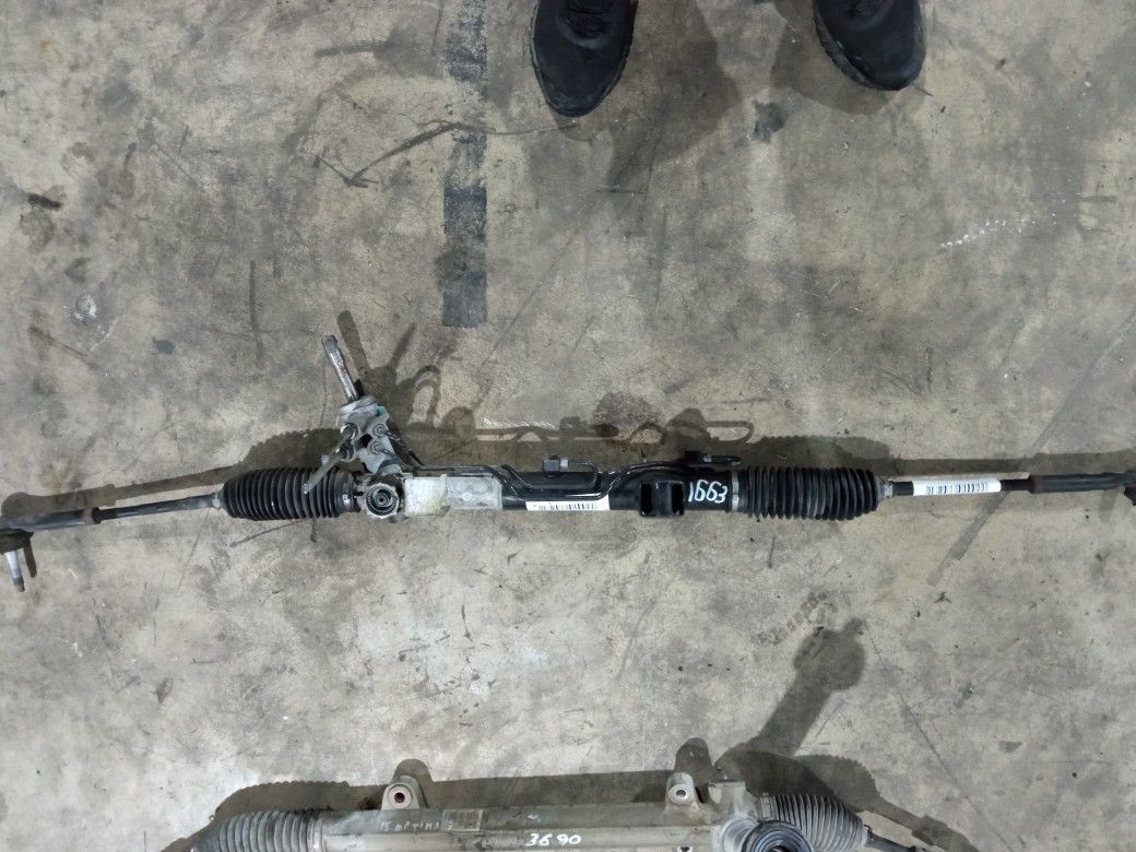 Steering Rack And Pinion For 2013 Chrysler Avenger/200/Flavia Stock 61663