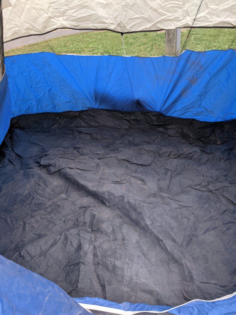 Huge Tent! Who Wants To Go Camping? Tent. Cheap 