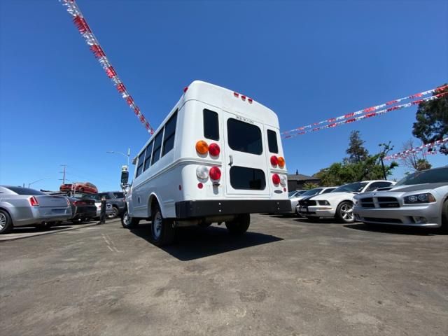 2006 Chevrolet Express Commercial Cutaway
